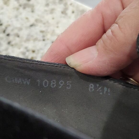 Stuart Weitzman,  Black Suede  Women’s Wedge, Size 8.5 - Picture 7 of 8